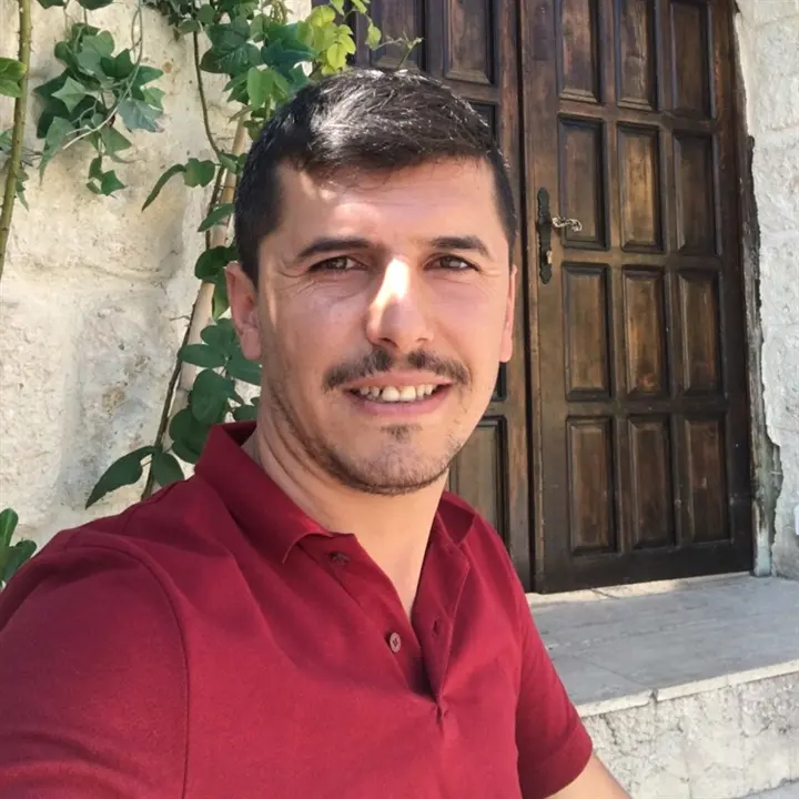 Ali Ünal