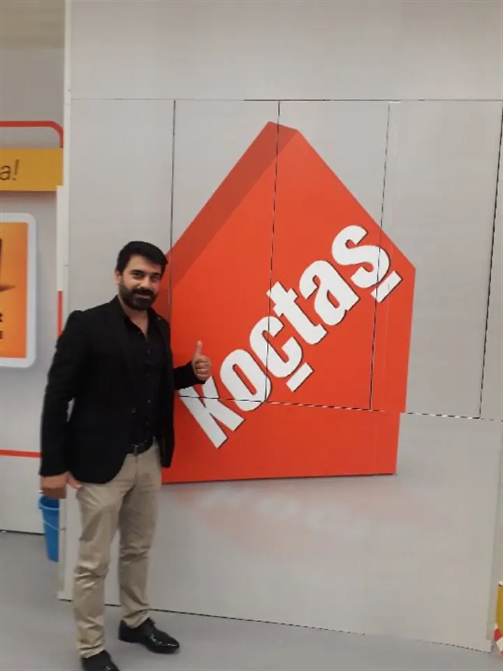 Turan İldir